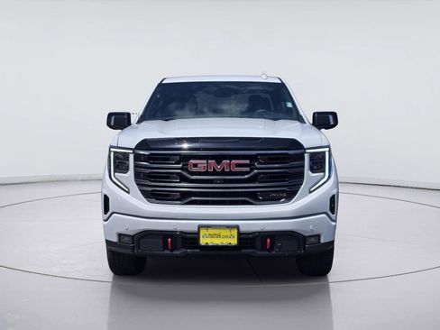 Used 2025 GMC Sierra 1500 AT4 w/ AT4 Premium Package AWD/4WD image 2