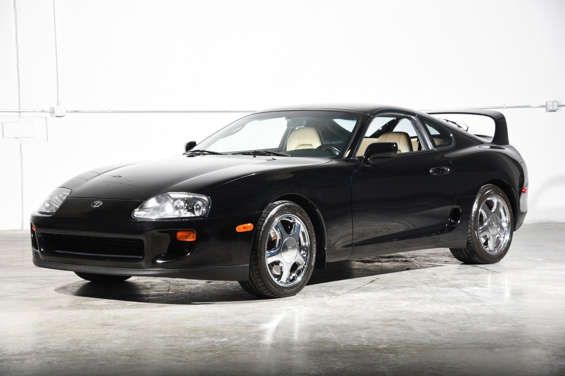 Used 1994 Toyota Supra Turbo RWD image 2