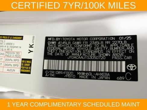 Used 2025 Toyota Prius LE FWD image 27