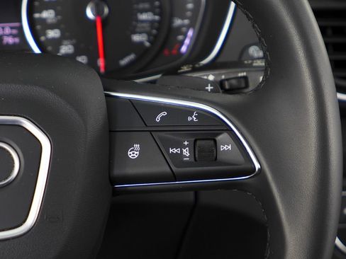 Used 2022 Audi Q5 2.0T Premium w/ Convenience Package image 28