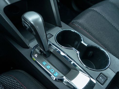 Used 2015 Chevrolet Equinox LT w/ Driver Convenience Package image 18