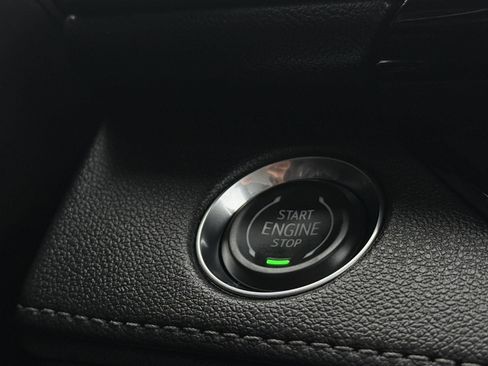 Certified 2025 Buick Enclave Avenir w/ LPO, All-Weather Package image 21