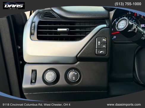 Used 2020 Chevrolet Suburban LT AWD/4WD image 48