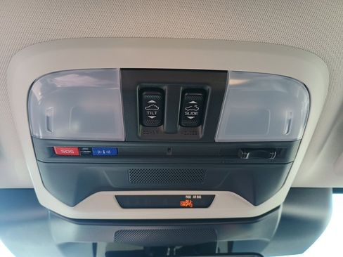 Certified 2025 Subaru Crosstrek 2.5i Limited w/ Popular Package #3A image 32