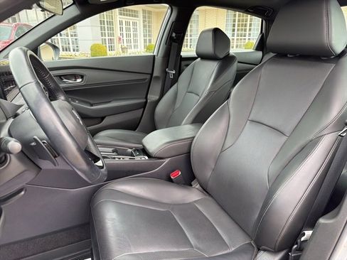 Used 2023 Honda Accord Sport image 10