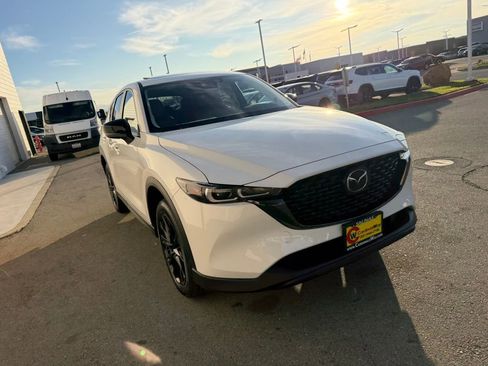 New 2025 MAZDA CX-5 Carbon Edition image 8