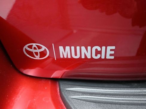 Used 2024 Chevrolet Tahoe RST w/ Luxury Package image 40