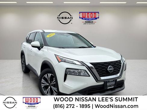 Used 2023 Nissan Rogue SV image 1