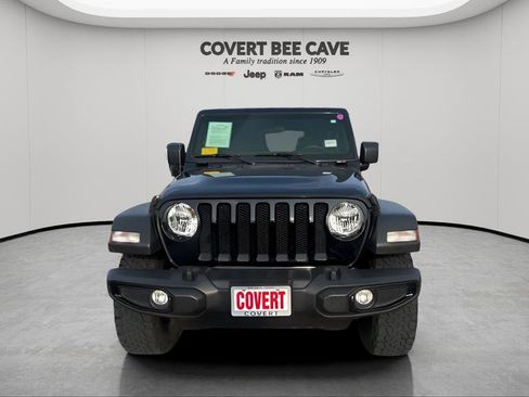 Certified 2022 Jeep Wrangler Unlimited Sport image 3