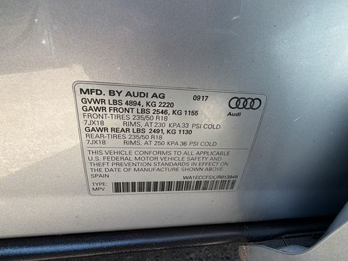 Used 2018 Audi Q3 2.0T Premium AWD/4WD image 32