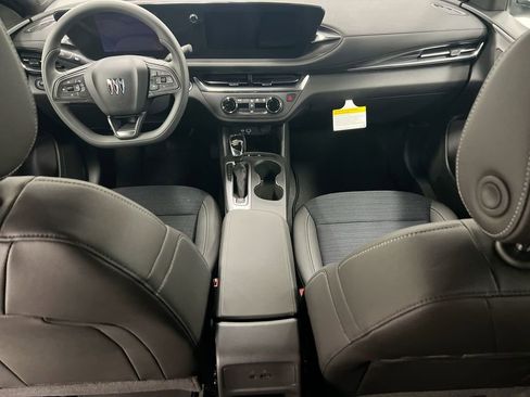 New 2026 Buick Envista Preferred FWD image 10
