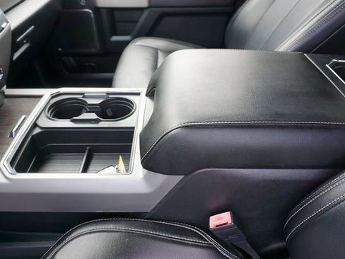 Certified 2021 Ford F250 Lariat w/ Tremor Off-Road Package image 34