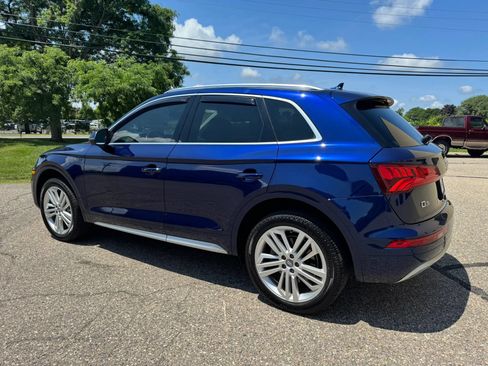 Used 2018 Audi Q5 2.0T Premium Plus w/ Premium Plus Package AWD/4WD image 6