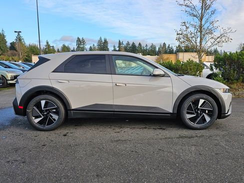 New 2026 Hyundai Ioniq 5 SE image 8