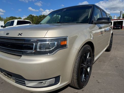 Used 2018 Ford Flex Limited w/ Limited Appearance Package image 9