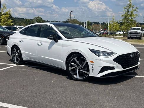 Used 2022 Hyundai Sonata SEL Plus w/ Preferred Accessory Package FWD image 1