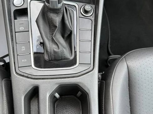 Used 2019 Volkswagen Jetta SE FWD image 25