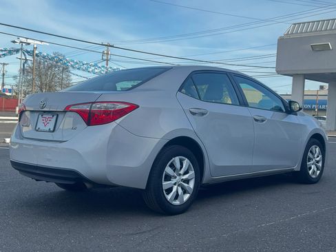 Used 2016 Toyota Corolla LE image 5