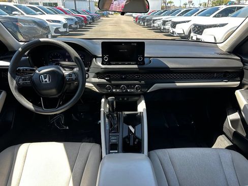 Used 2024 Honda Accord LX image 18
