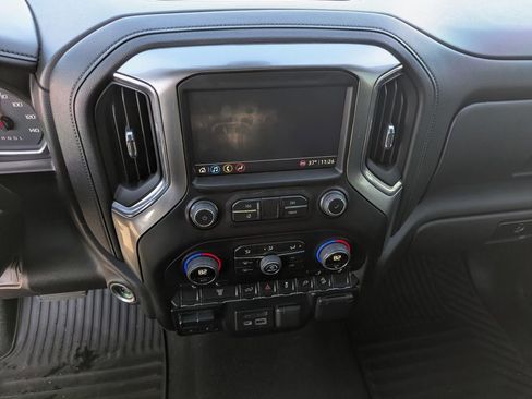 Used 2022 Chevrolet Silverado 3500 LTZ w/ Z71 Off-Road Package image 16