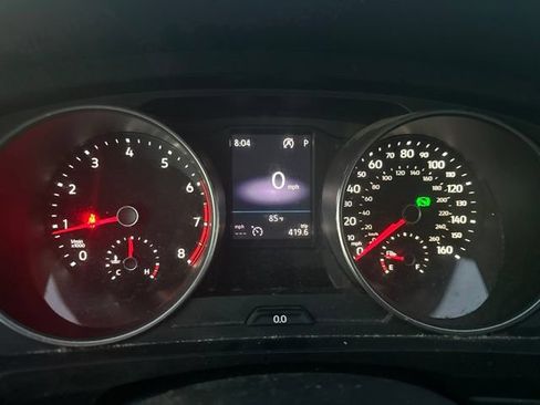 Used 2019 Volkswagen Tiguan SE w/ Panoramic Sunroof Package AWD/4WD image 11