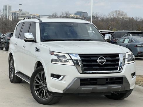 Certified 2024 Nissan Armada Platinum w/ Captain's Chairs Package image 2