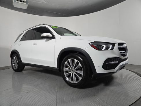 Used 2021 Mercedes-Benz GLE 350 4MATIC image 2