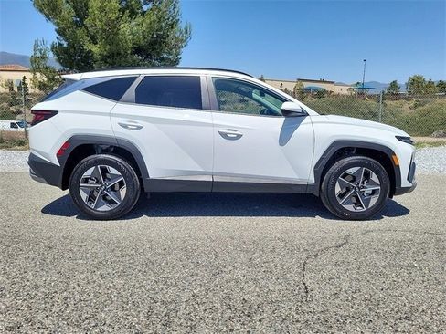 New 2025 Hyundai Tucson SEL image 22