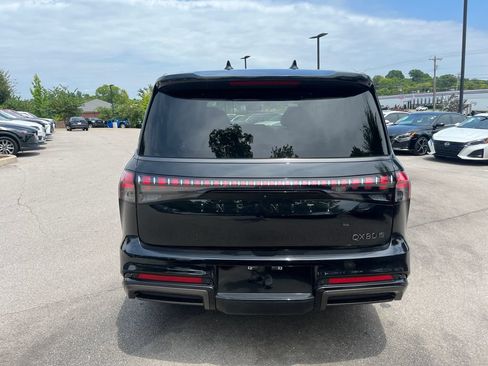 Used 2025 INFINITI QX80 Autograph AWD/4WD image 5