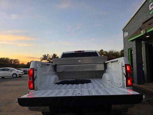 Used 2013 Chevrolet Silverado 1500 W/T image 18