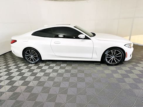 Used 2022 BMW 430i Coupe w/ Convenience Package RWD image 2