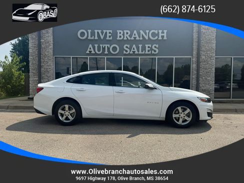 Used 2024 Chevrolet Malibu LS w/ Driver Confidence Package FWD image 1