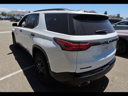 Used 2023 Chevrolet Traverse Premier w/ Redline Edition FWD image 4