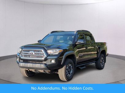 Used 2017 Toyota Tacoma TRD Off-Road w/ Tow Package (A/T)