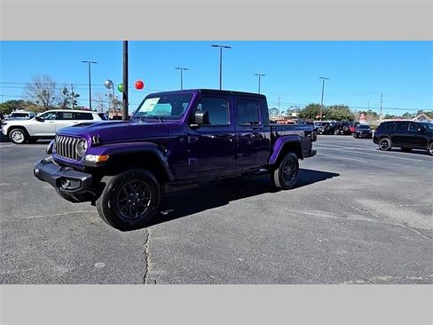 New 2026 Jeep Gladiator Sport image 22