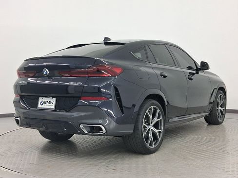 Used 2022 BMW X6 xDrive40i w/ M Sport Package image 9