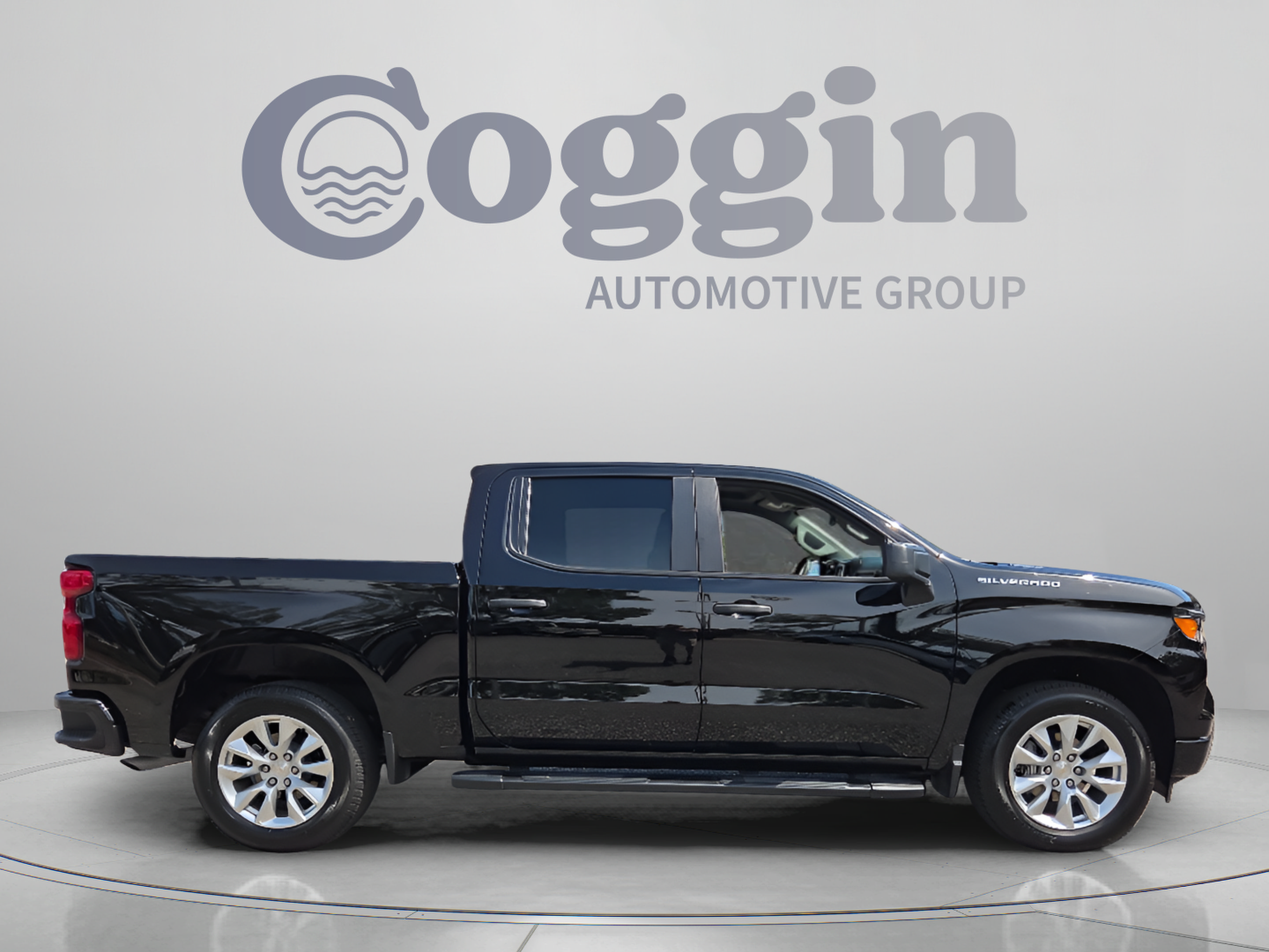 Used 2026 Chevrolet Silverado 1500 Custom RWD image 6