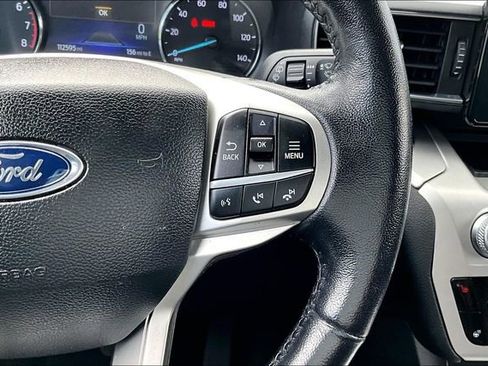 Used 2022 Ford Explorer XLT w/ Equipment Group 202A AWD/4WD image 12