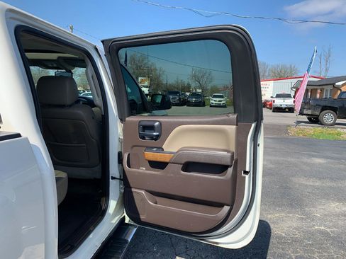 Used 2014 Chevrolet Silverado 1500 LTZ AWD/4WD image 34