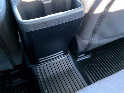 Used 2020 Toyota Tacoma TRD Sport Double Cab 5' Bed AT image 13