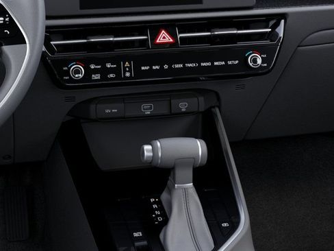 New 2026 Kia Niro LX FWD image 23