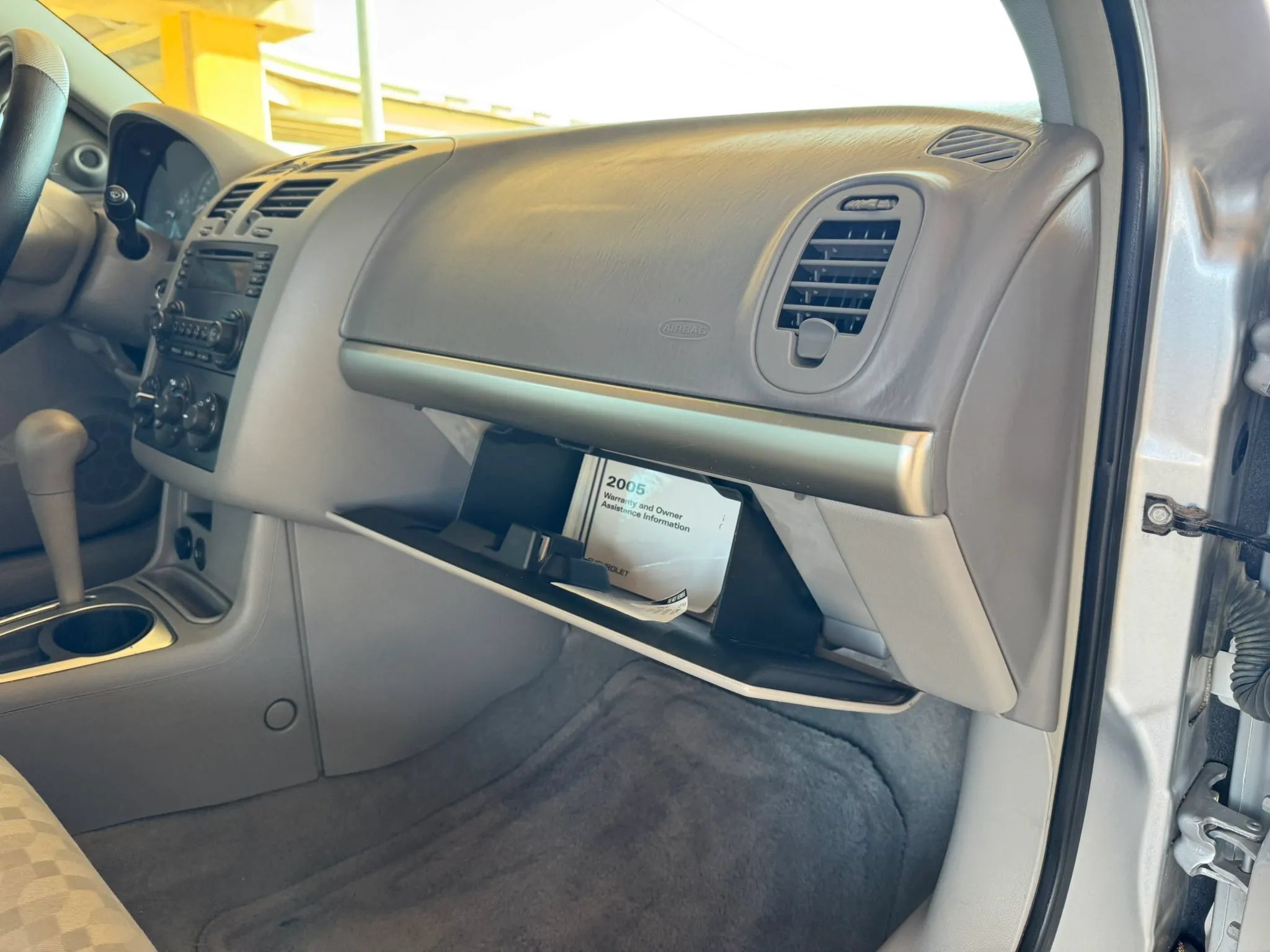 Used 2005 Chevrolet Malibu LS FWD image 25