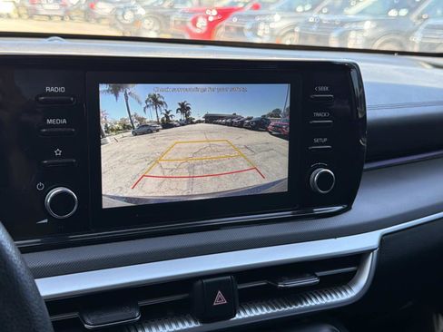 Used 2021 Kia K5 LX image 13