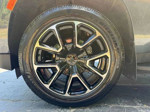 Used 2021 Chevrolet Tahoe RST w/ Luxury Package image 44