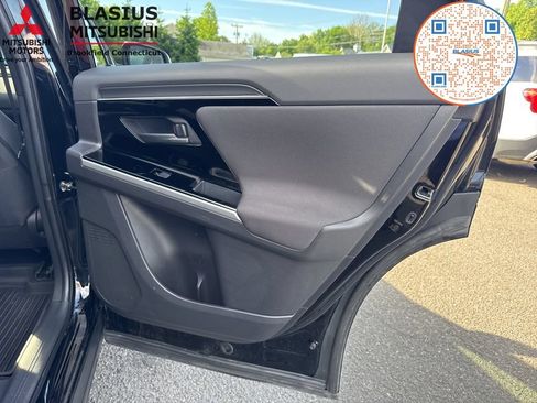 Used 2023 Subaru Solterra AWD image 39
