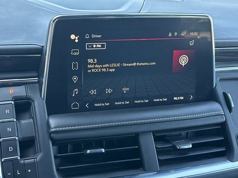 Used 2023 GMC Yukon XL SLT image 26