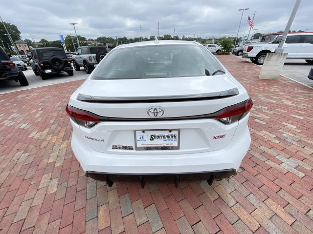 Used 2024 Toyota Corolla XSE FWD image 30