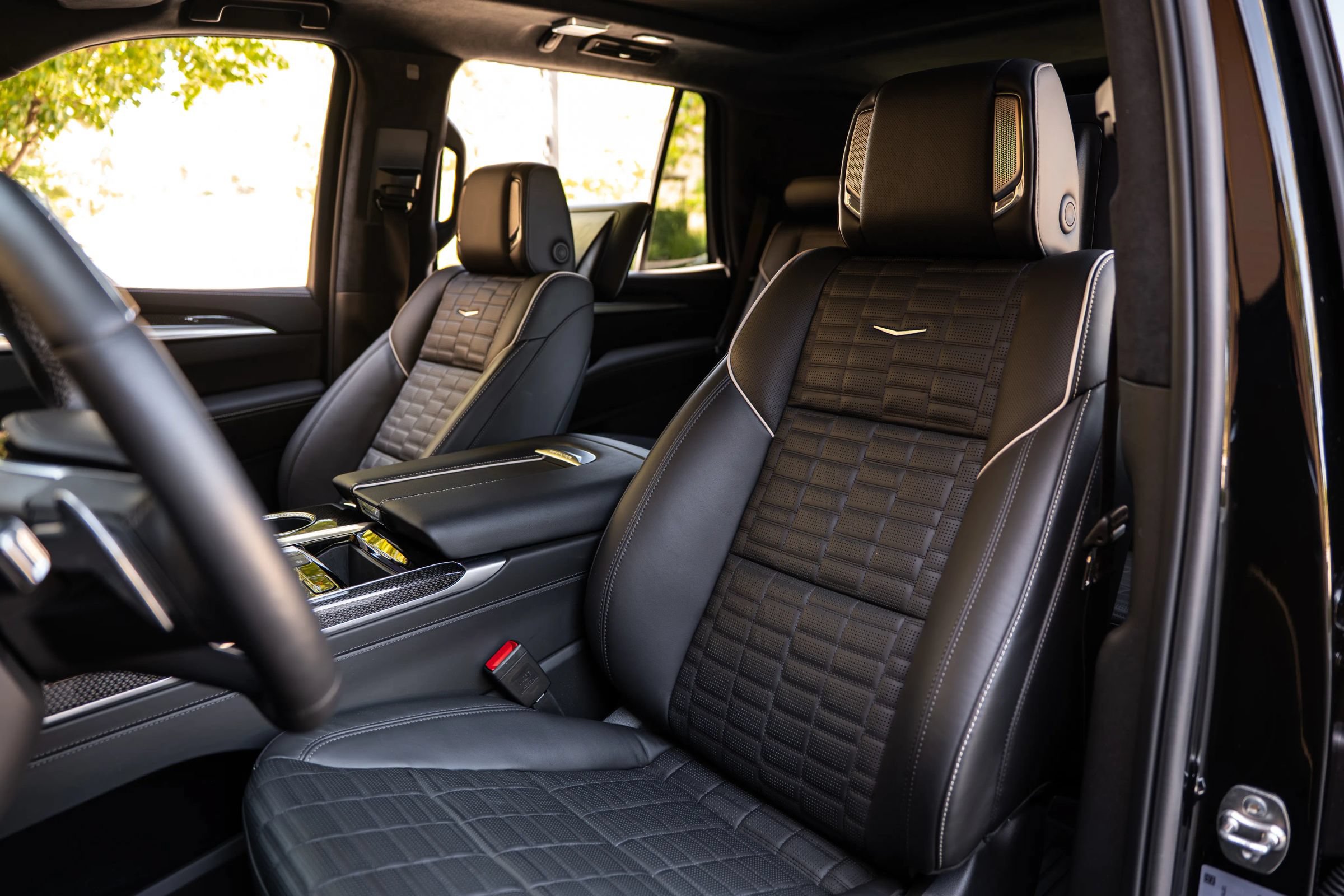 Used 2026 Cadillac Escalade V w/ LPO, Floor Liner Package AWD/4WD image 18