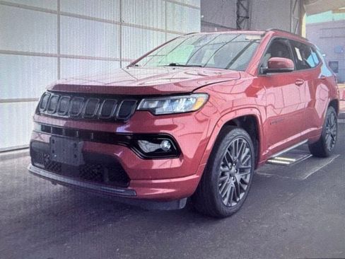 Used 2022 Jeep Compass Limited AWD/4WD image 3
