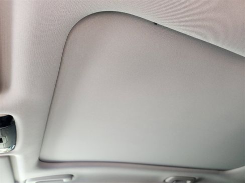 New 2026 Kia Sportage EX w/ EX Panorama Roof Package image 18